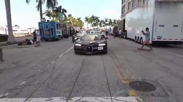 布加迪，法拉利，兰博基尼，国外的跑车聚会堪比车展！