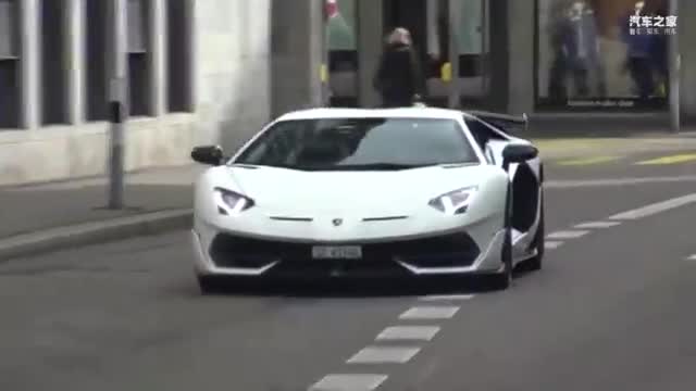 实拍鉴赏：兰博基尼AventadorSVJ，何时出现都是焦点