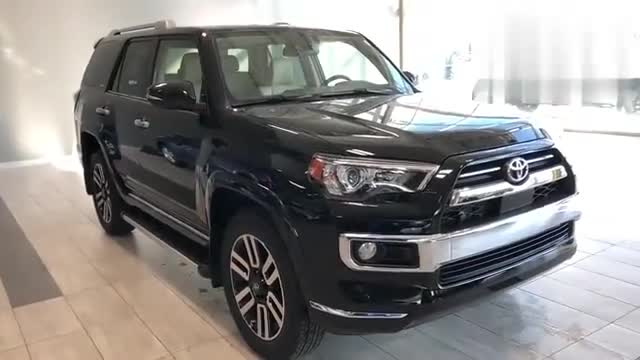 2020款丰田超霸Limited到店实拍，了解