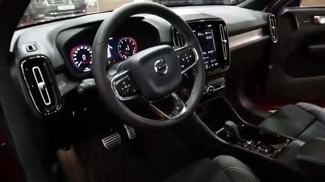 海外店内实拍2020款沃尔沃XC40橙