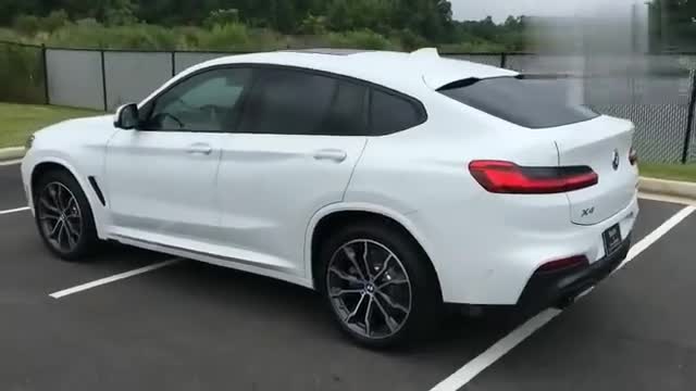感觉更大更显运动，实拍宝马X4汽车