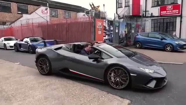 外国超跑实拍欣赏，兰博基尼跑车