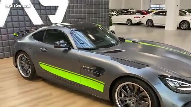 性能跑车海外实拍，2020款奔驰AMG