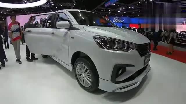新车鉴赏，实拍2020款铃木MPV车型，空