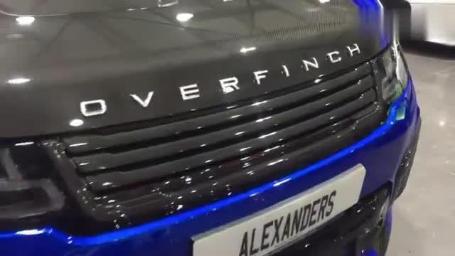 实拍Overfinch改装路虎揽胜运动版SVR