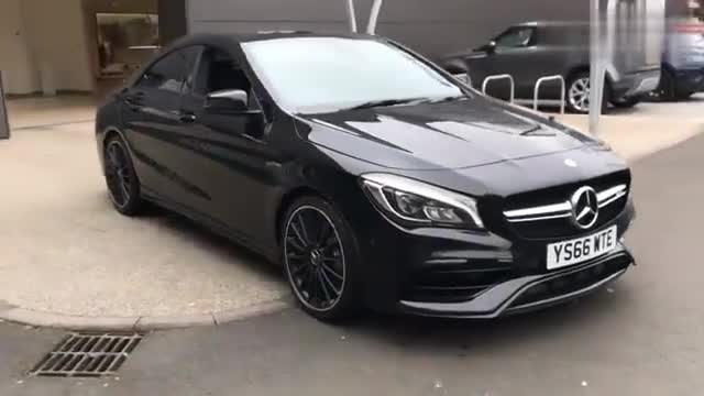 实拍奔驰AMGCLA45