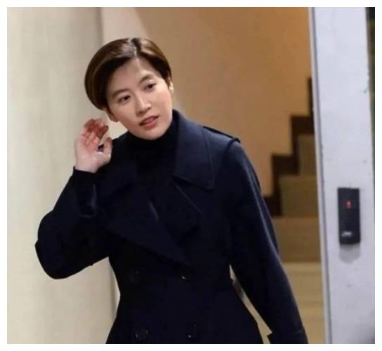 三星李在镕的女儿17岁小公主背靠韩国两大豪门拥有顶配人脉