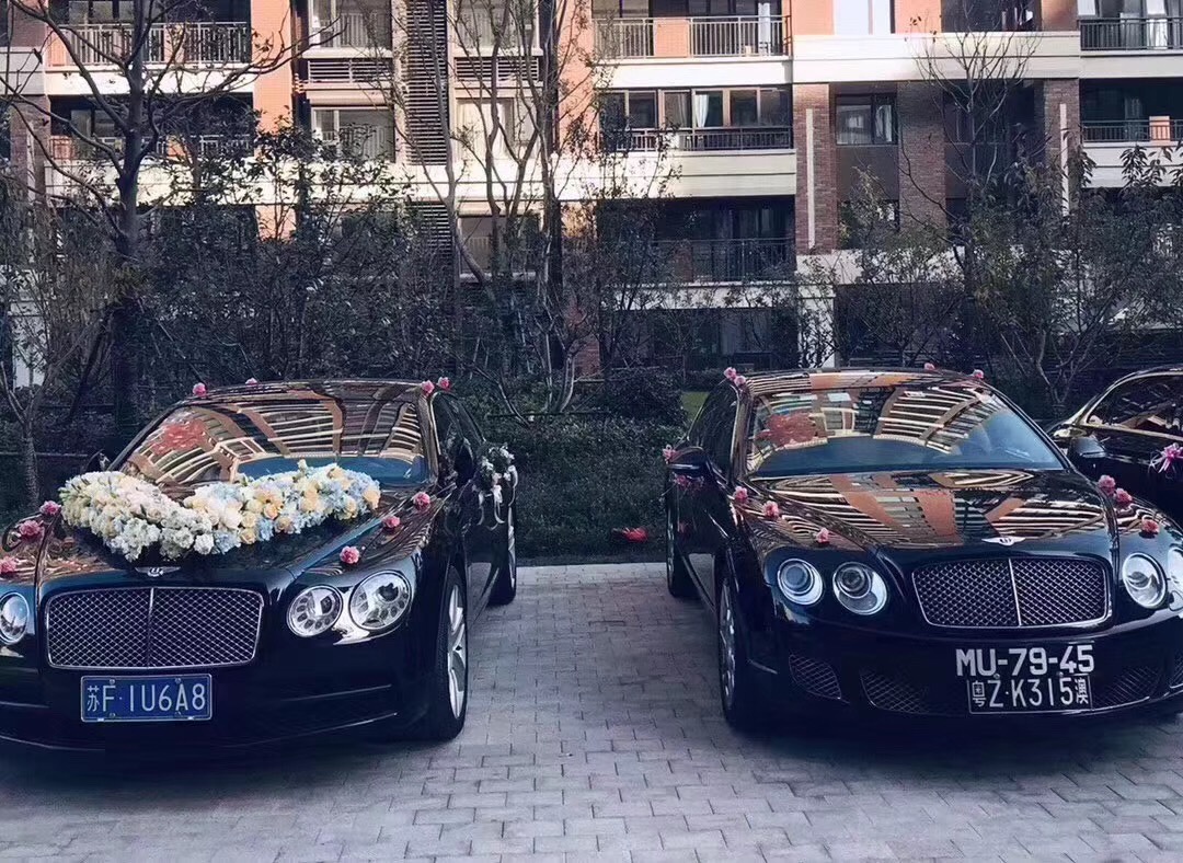 南通先锋镇实拍宾利婚车队，