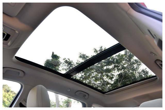 销量逆势增长的国产SUV，3月卖出14444台，同比上涨363.7%