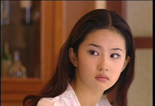 陈奕辰被嘉宾集体取关:提醒女人,小心那个“讨人喜欢”的男人