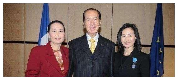 蓝琼缨不仅心机重能忍耐,对自己更狠!难怪二房地位如此稳固