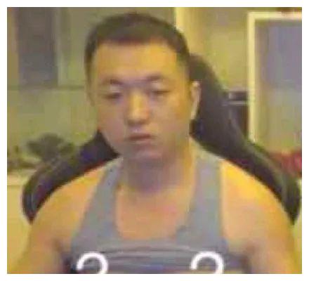 27岁药水哥叫板李连杰徒弟被向佐翻牌后秒道歉网友怂得真快