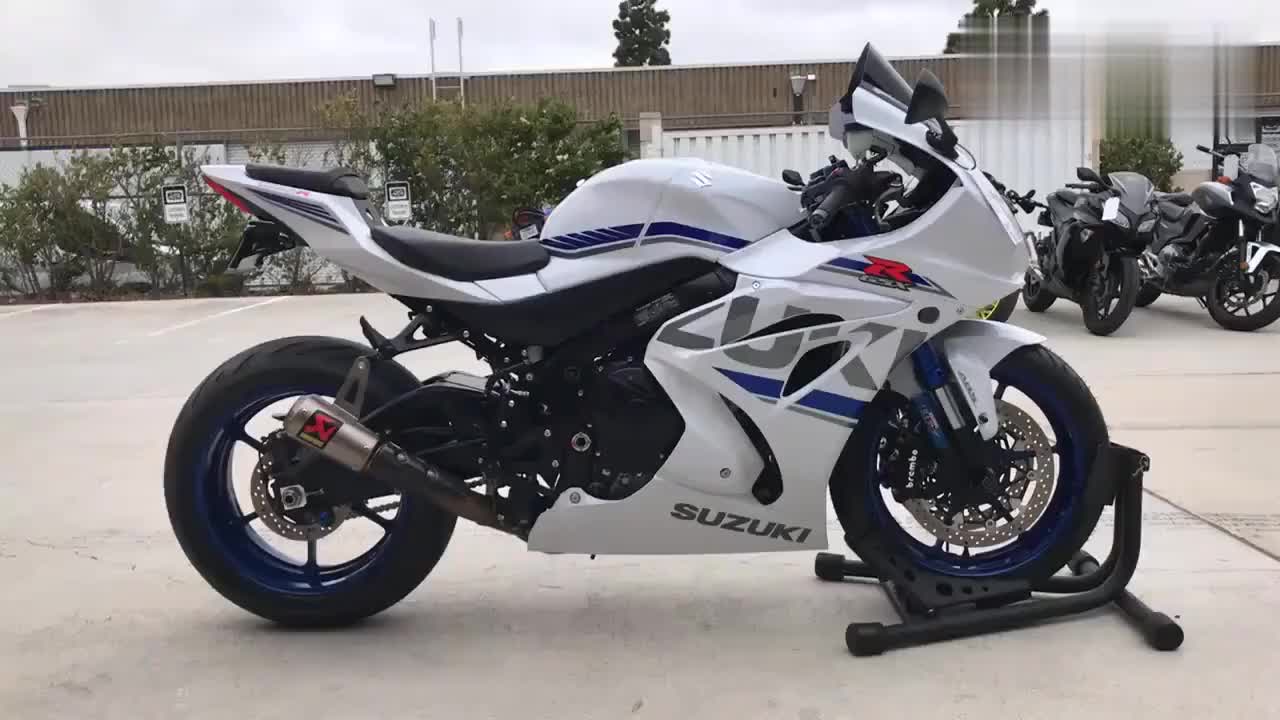 铃木gsxr1000r壁纸,铃木gsx250壁纸 机车摩托:公升级王者,铃木gsx-r1000r实车展示,听听