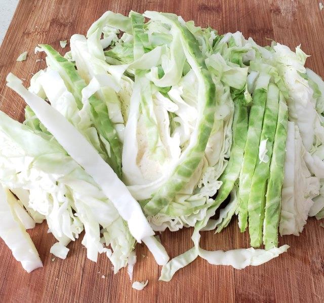 怎样做包菜丝简单又好吃 201b-kaqzmiw4614060.jpg