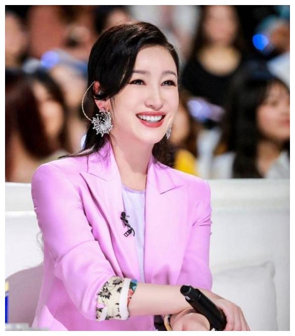 创造营2020选排名_《创造营2020》学员网络热度排行:刘些宁仅第三,榜首是