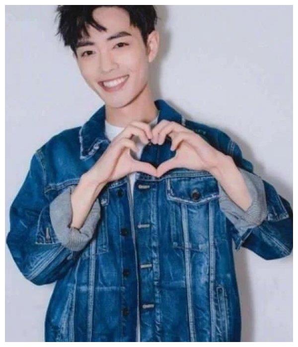 2020亚太区明星颜值_这颜值爱了!肖战登2020亚太最帅面孔榜首