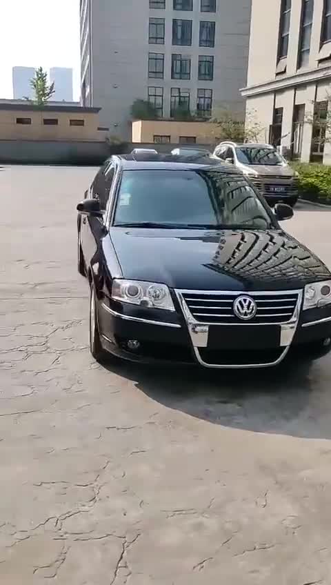 大众帕萨特实拍，这流畅的车身线条，有没有打动你？