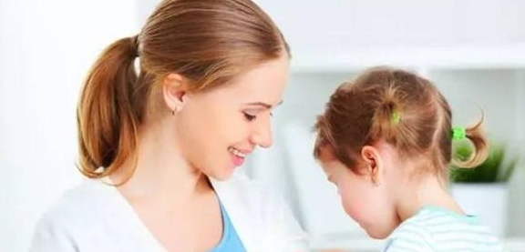 3岁内宝宝哭闹时,这种方式哄娃不当反致命!别再用悲剧敲警钟休闲区蓝鸢梦想 - Www.slyday.coM 3岁内宝宝哭闹时,这种方式哄娃不当反致命!别再用悲剧敲警钟休闲区蓝鸢梦想 - Www.slyday.coM