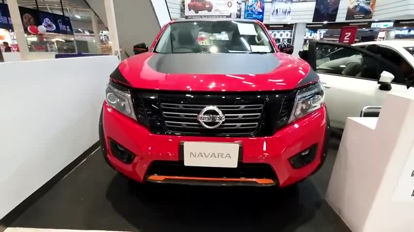 新车展示，2020款日产纳瓦拉6MT