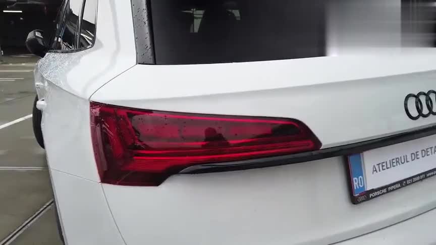 2021款奥迪Q5实拍，颜值高空间大，宝马X6和奔驰GLC靠边站