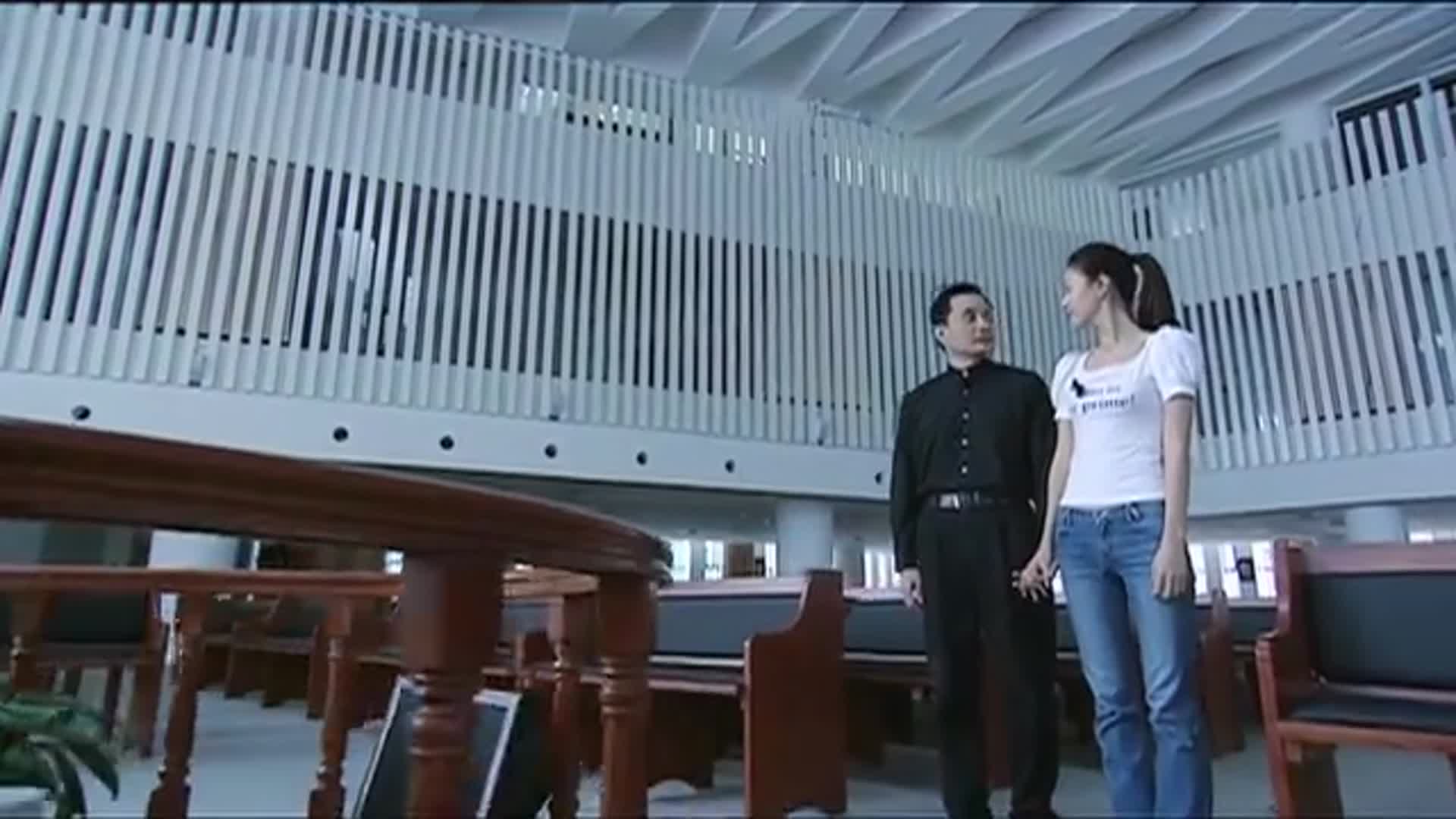温柔的背后:宁远拉着路维中,在当场宣誓,并称呼他为老公