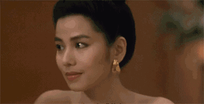 真正的港风美人,出席活动走红毯是这样的.