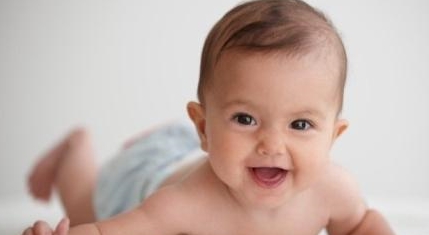 3岁内宝宝哭闹时,这种方式哄娃不当反致命!别再用悲剧敲警钟休闲区蓝鸢梦想 - Www.slyday.coM 3岁内宝宝哭闹时,这种方式哄娃不当反致命!别再用悲剧敲警钟休闲区蓝鸢梦想 - Www.slyday.coM