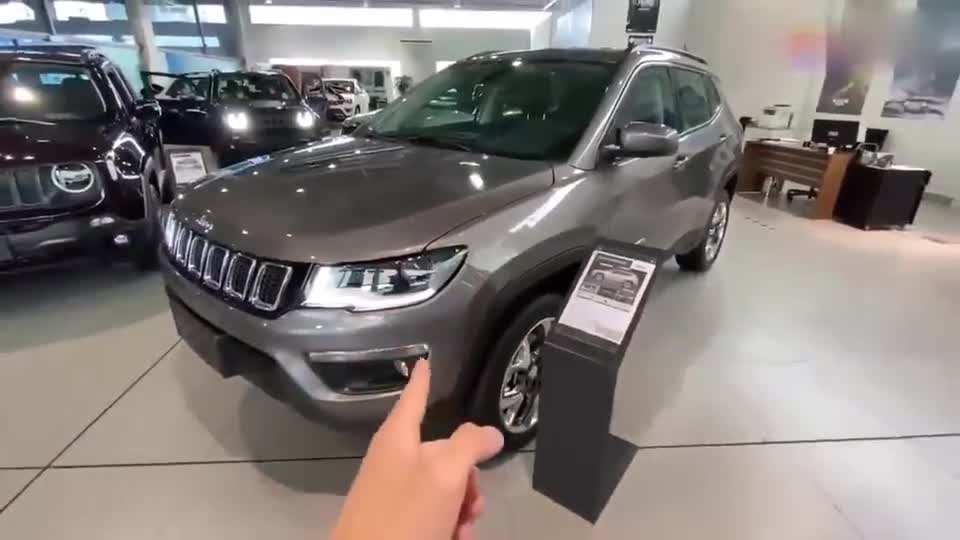 2020款Jeep指南者详细店内实拍