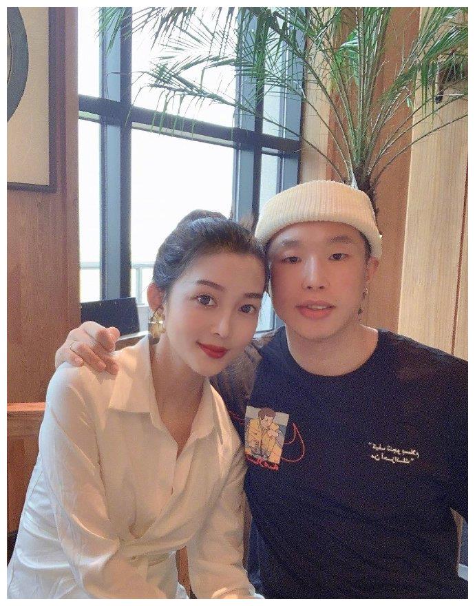 德云社烧饼二胎喜得子小儿子叫饼干大儿子叫烧麦