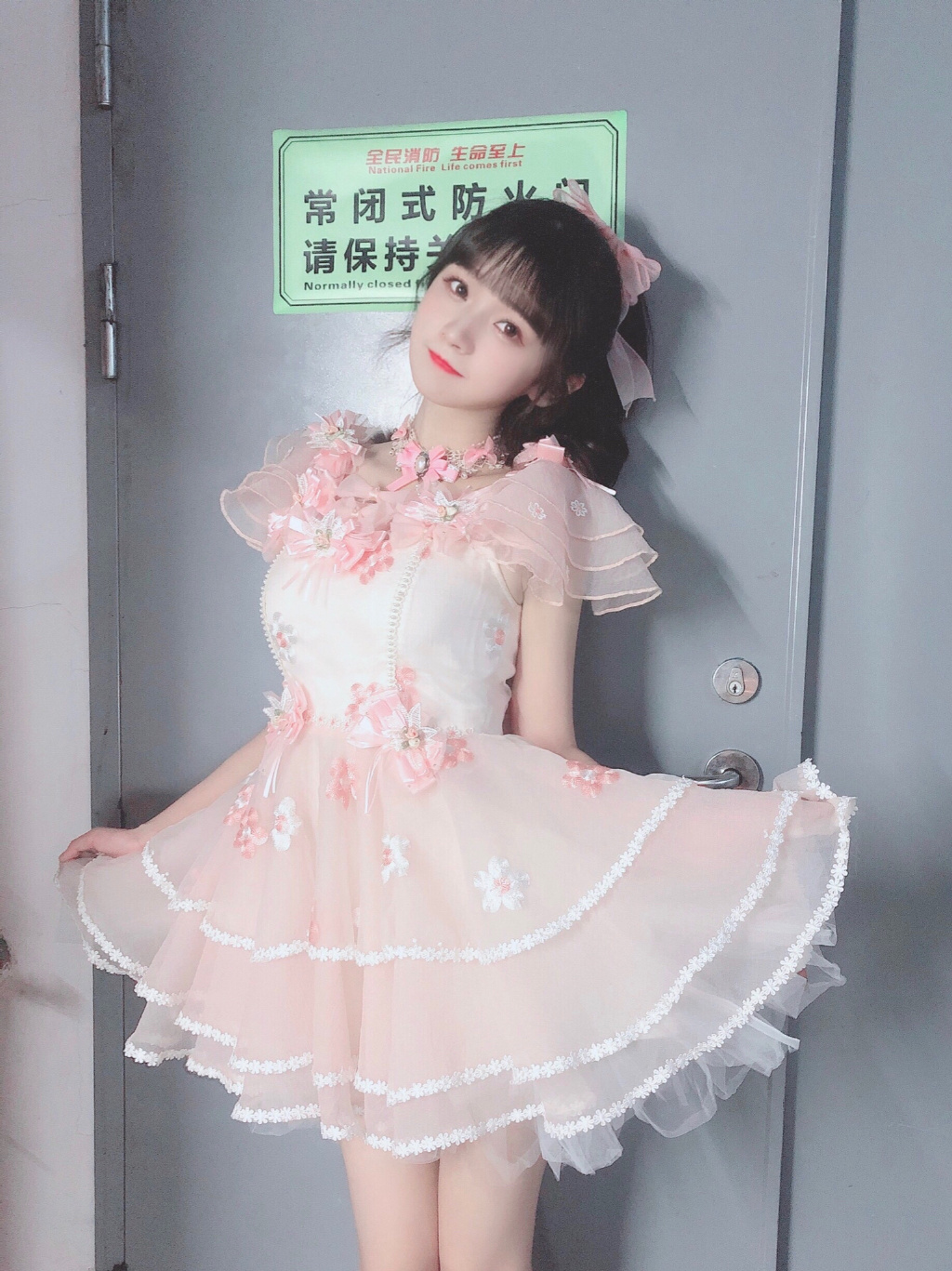 snh48-颜沁美少女可爱写真美照好看啊