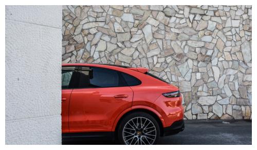 保时捷这次很含蓄:试驾Cayenne Coupe 3.0T