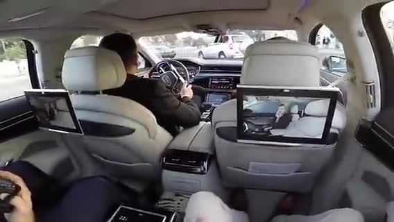 全新奥迪A8的内饰配置看完以后，我都激动坏了