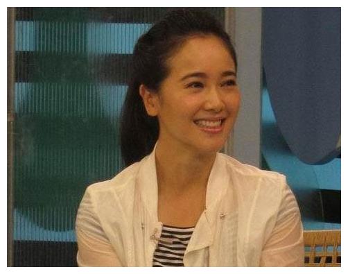 左小青的离婚宣言,背后承载了什么?多少夫妻都存在的2