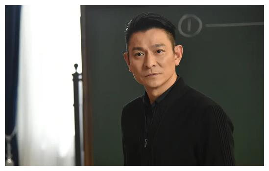 刘德华,"亘古"不变的发型