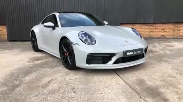 2020款保时捷911高清实拍，看到这颜值和内饰，瞬间心动了