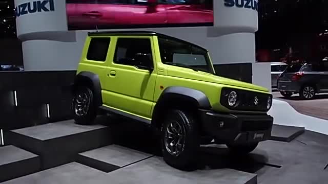 2020款铃木吉姆尼车展实拍，又一款硬派越野