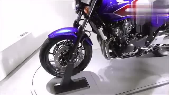 车展现场,本田CB400最新款,不要太
