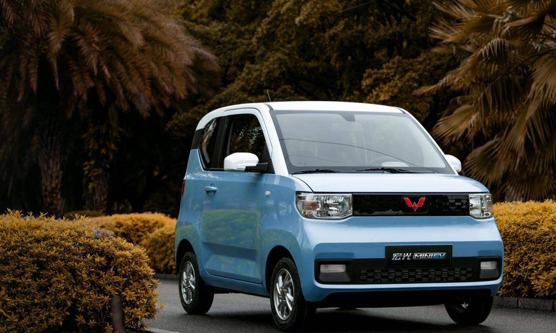 外观惊艳 “小神车”宏光 MINI EV 实拍图曝光