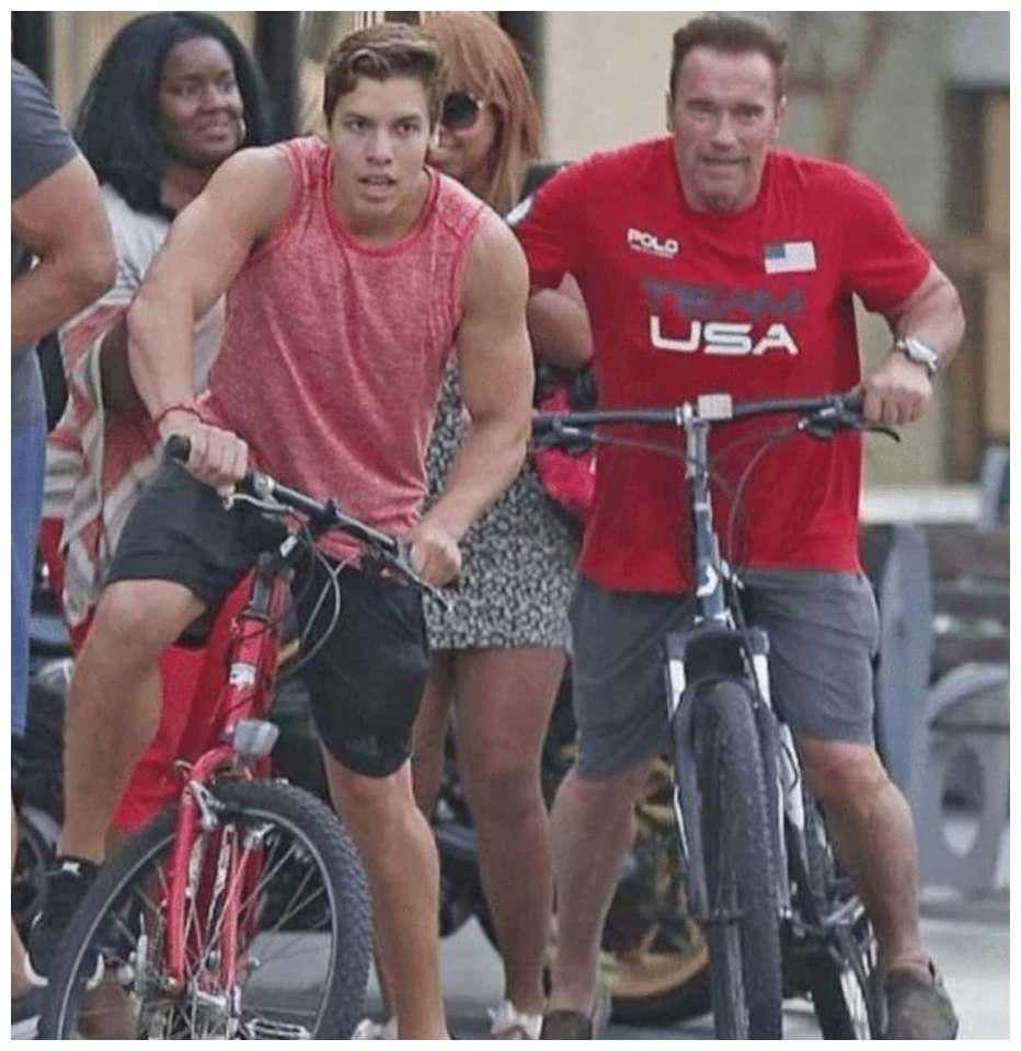 施瓦辛格私生子终被承认,父子关系融洽,儿子身材肌肉与父亲一致休闲区蓝鸢梦想 - Www.slyday.coM 施瓦辛格私生子终被承认,父子关系融洽,儿子身材肌肉与父亲一致休闲区蓝鸢梦想 - Www.slyday.coM