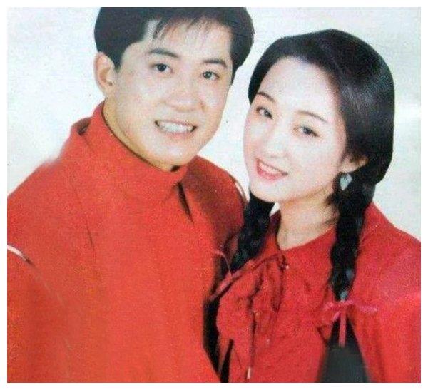 49岁杨钰莹和鲍国安结婚,49岁杨钰莹和鲍国安结婚照片