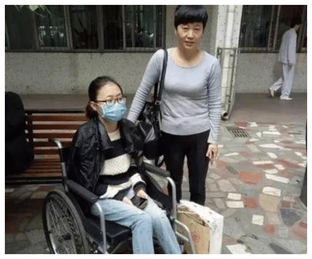 “渐冻症”女博士娄滔,临终捐赠遗体,留遗言:就当我没来过休闲区蓝鸢梦想 - Www.slyday.coM “渐冻症”女博士娄滔,临终捐赠遗体,留遗言:就当我没来过休闲区蓝鸢梦想 - Www.slyday.coM