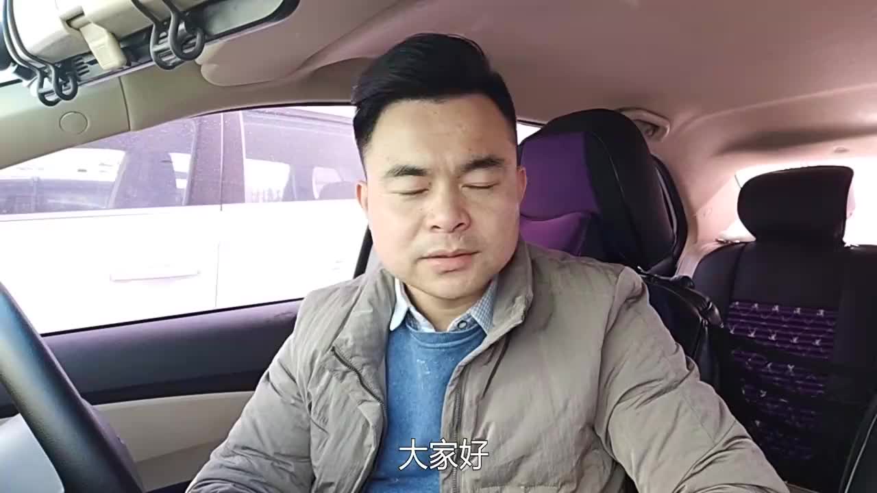 吉利终于“坐不住”了，外观时尚不输吉姆尼汗，网友：小木马人