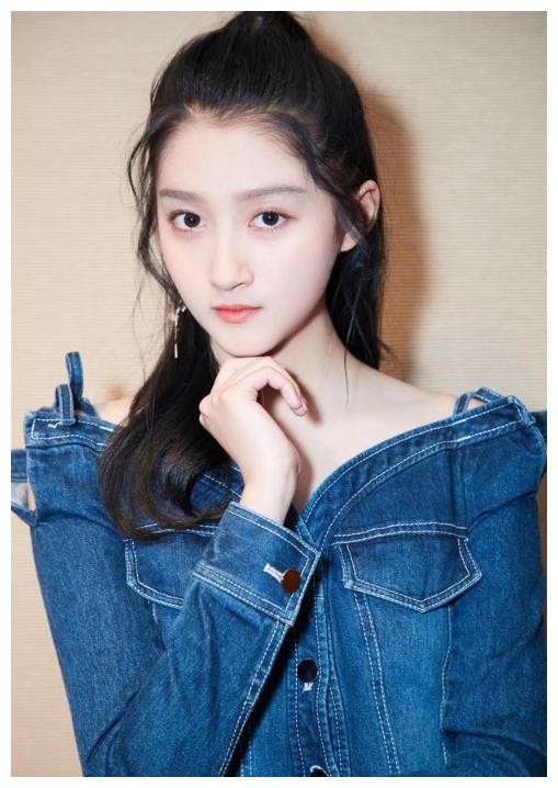 大家都在用什么品牌的卫生巾 fe55-izrvxmh0336425.jpg