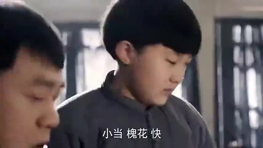 四合院傻柱太坏了大年初一带小屁孩坑了许大茂3块钱太逗了