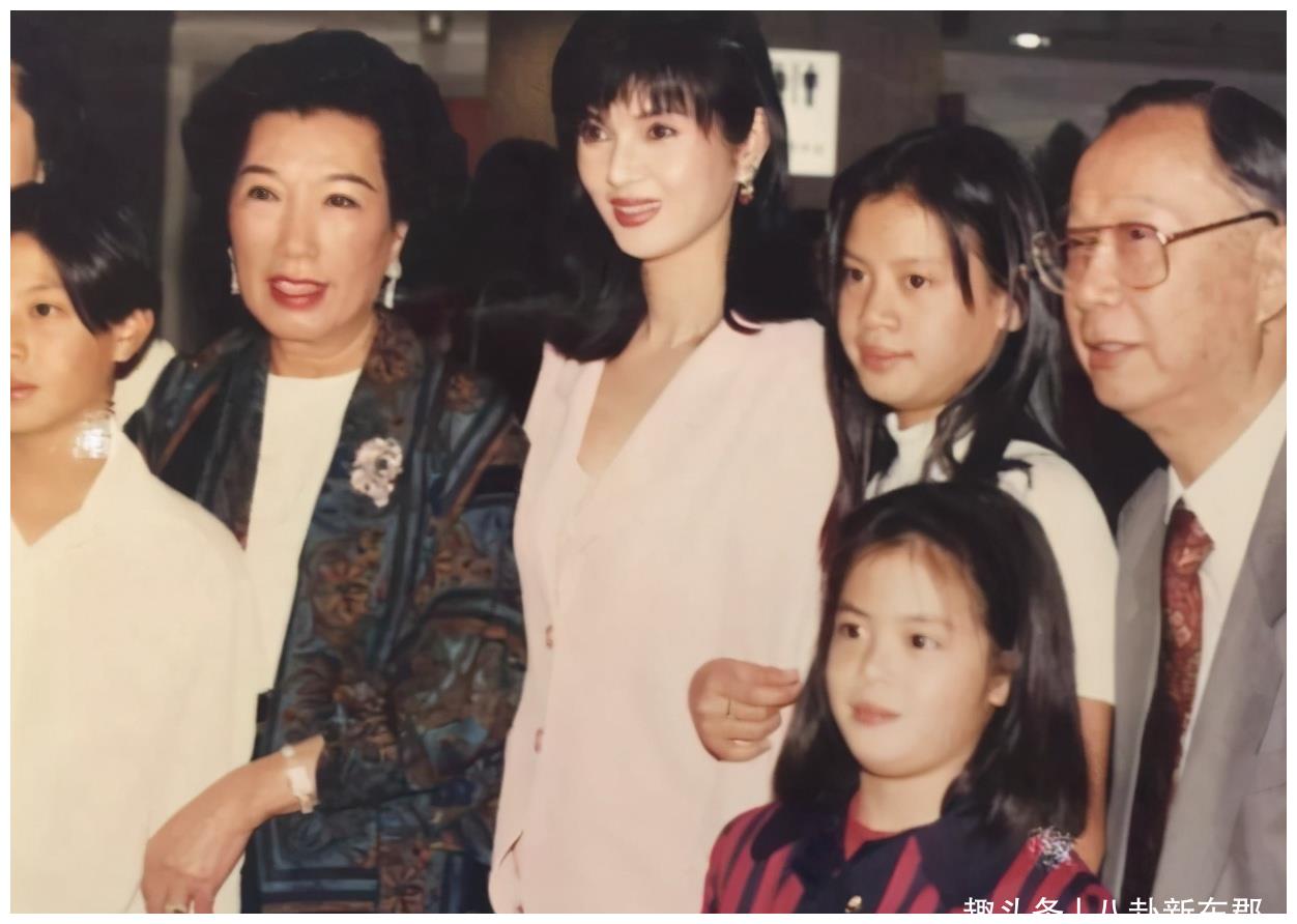 谢玲玲林建岳分手原因 4e22-kefmphc7992232.jpg