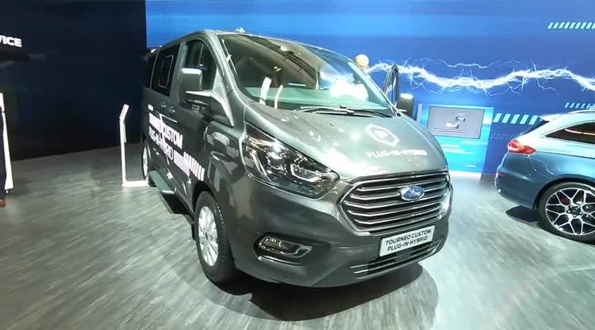 2020款福特Tourneo家用MPV展示，外观和内饰实拍