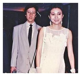 同父同母不同命,哥哥是叱咤香港的大佬,弟弟却身患癌症不幸去世休闲区蓝鸢梦想 - Www.slyday.coM 同父同母不同命,哥哥是叱咤香港的大佬,弟弟却身患癌症不幸去世休闲区蓝鸢梦想 - Www.slyday.coM