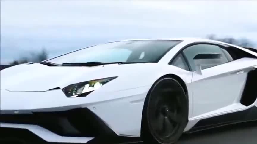 实拍动态兰博基尼埃文塔多，跑车就该这么帅