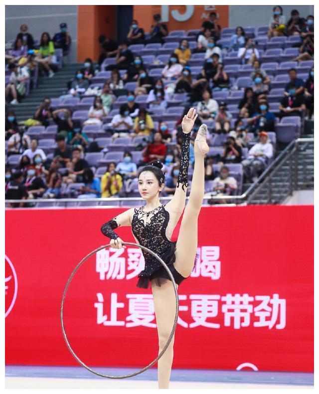 超新星运动会落幕:陈小纭女子艺术体操冠军,和张艺凡结姐妹缘分