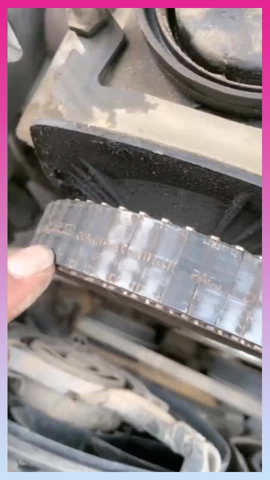 有车的司机一定要注意这一点，每八万公里就要更换一次正时皮带！